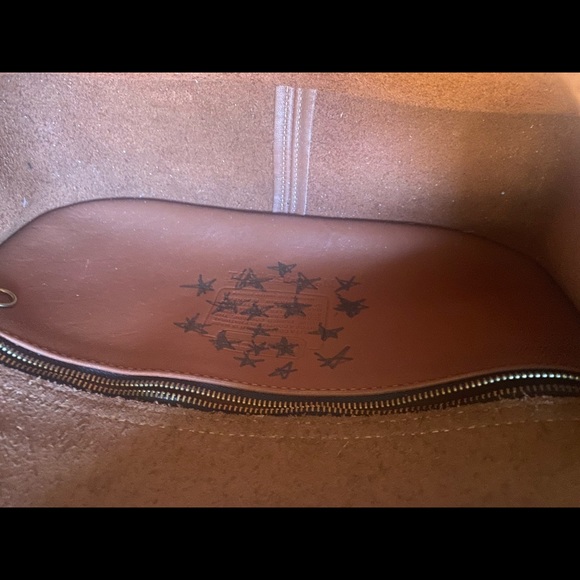 CLASSIC BRITISH TAN CROSSBODY STAR Bag FLAWED - Picture 14 of 16